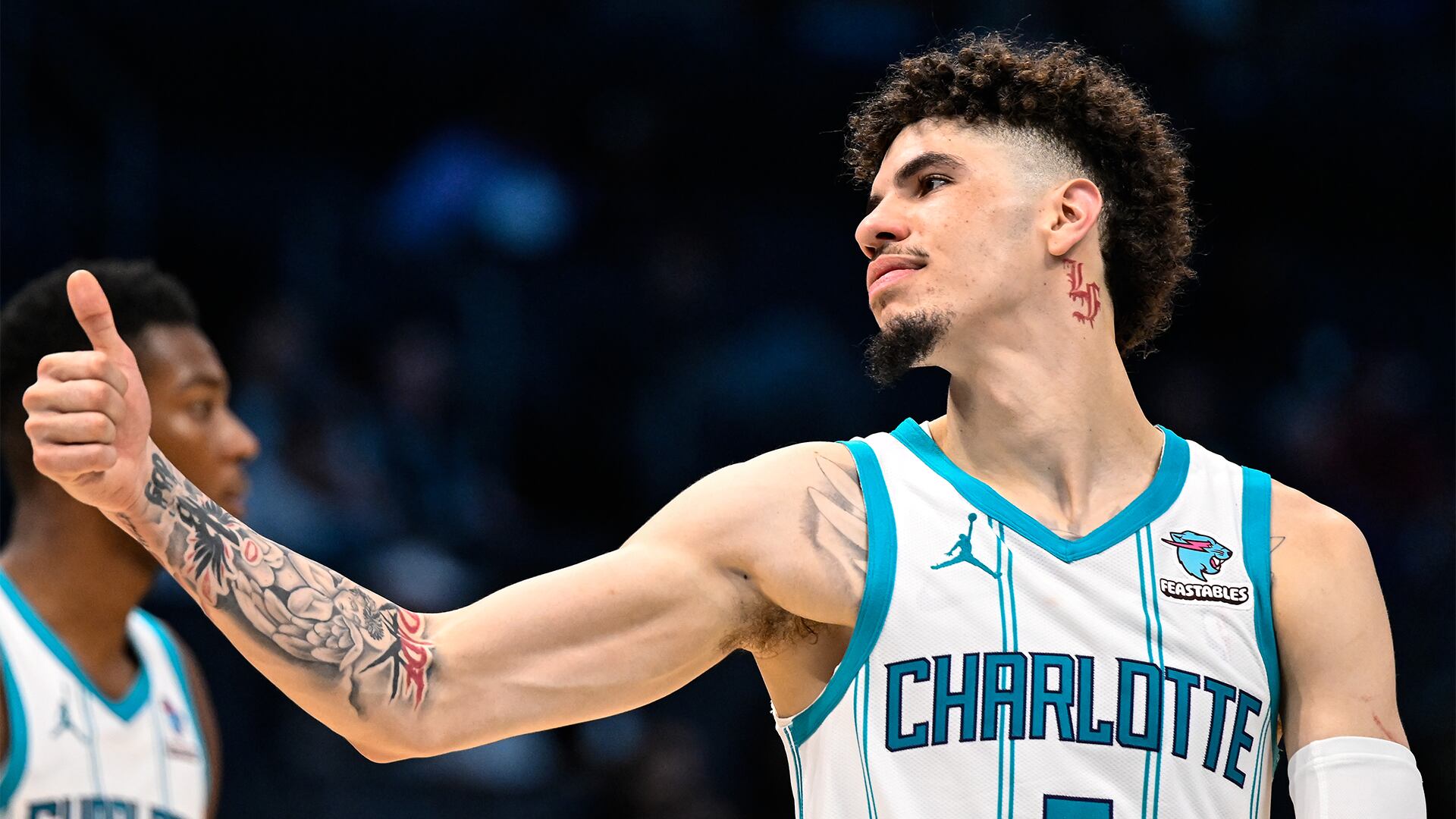 BREAKING: Charlotte Hornets Superstar LaMelo Ball And His Family Are ...